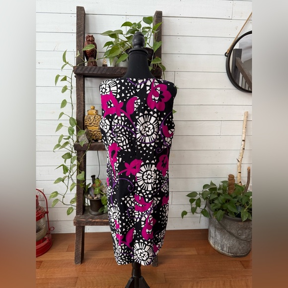 Dress Barn Floral Sleeveless Black, White, Pink and Purple Dress Size 16 - Picture 9 of 17